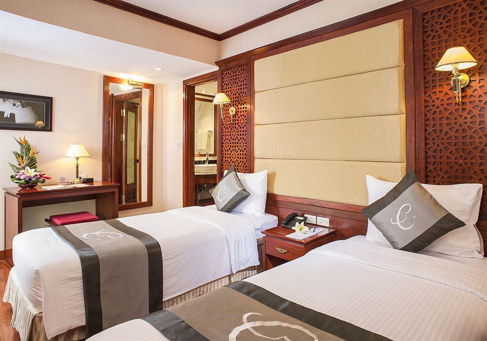 Conifer Boutique Hotel Ханой Екстер'єр фото