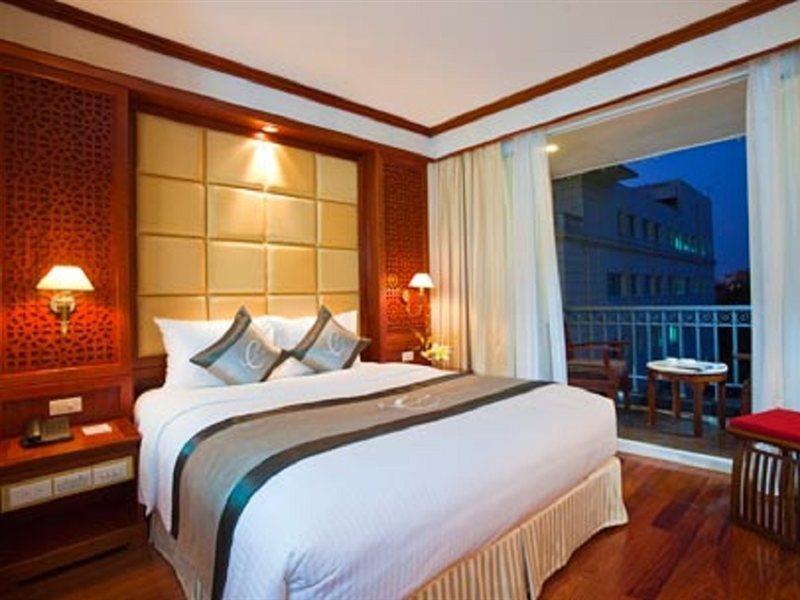 Conifer Boutique Hotel Ханой Екстер'єр фото