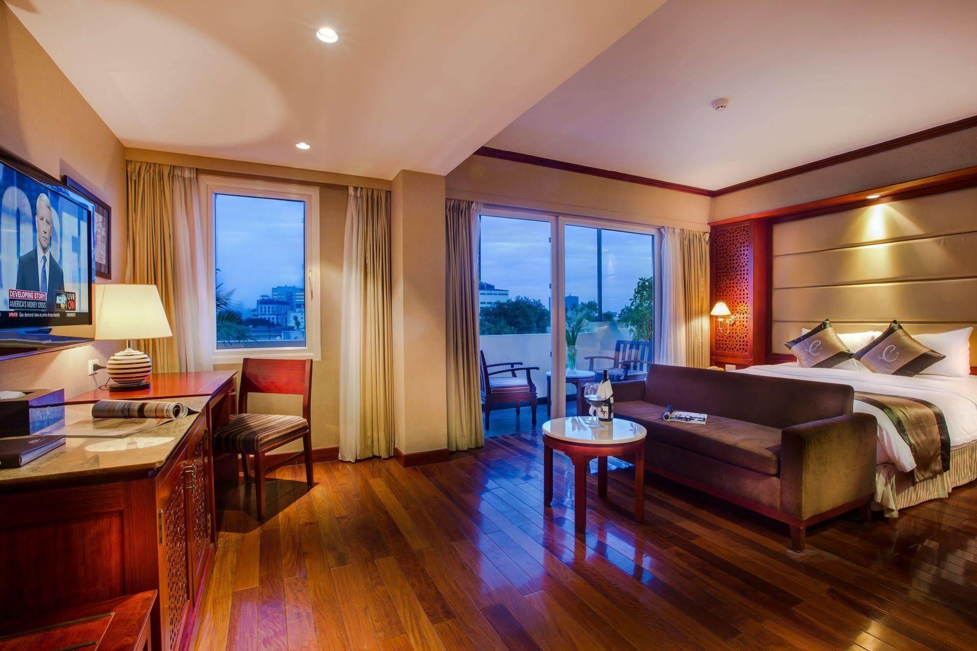 Conifer Boutique Hotel Ханой Екстер'єр фото